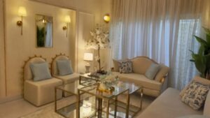 Aesthetic living room makeover ideas with elegant beige decor and gold accents