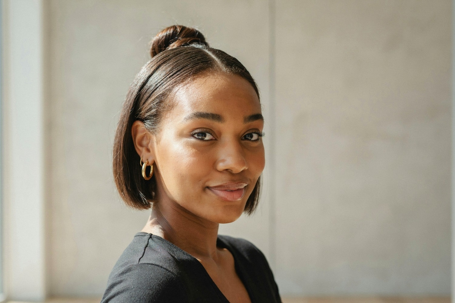 Modern Short Silk Press Hair Ideas for Women featuring sleek bobs, pixie cuts, layered styles, and polished short hairstyles for natural hair.